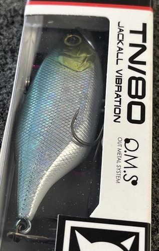 New jackall lipless - jackall,